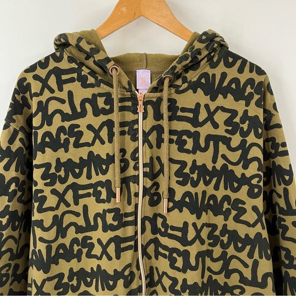 Savage x Fenty 1X 16-18 plus hooded jumpsuit 0166 print words font all over - Picture 4 of 13